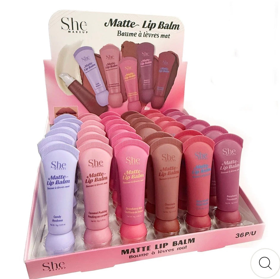 She Makeup Matte Lip Balm – Bálsamo Labial Mate | Paquete de 6 Piezas (Sabores Surtidos)