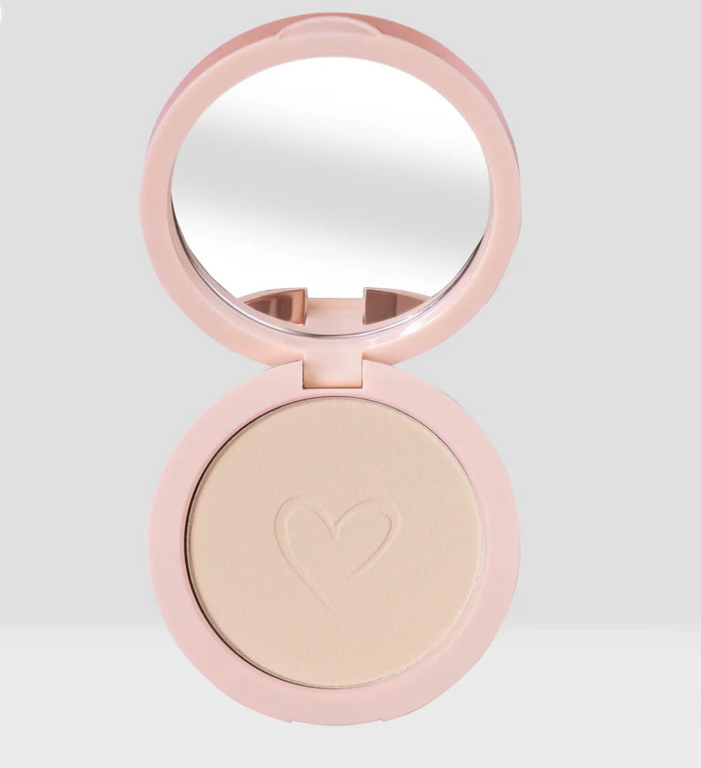 Beauty Creations Polvo Compacto Translúcido Matificante con Espejo – Acabado Suave y Natural